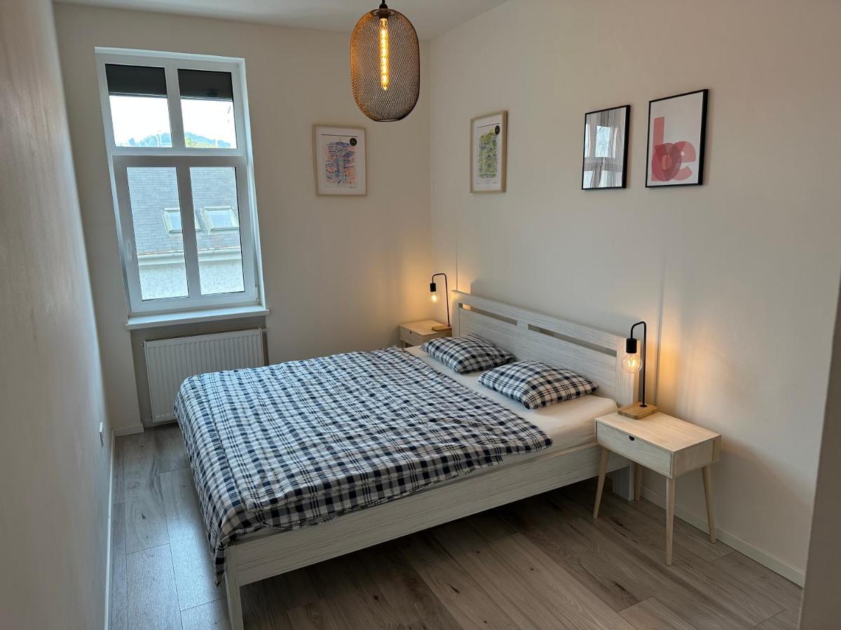 Lovely 2-Bedroom Apartment In Centre Of Братислава Екстериор снимка